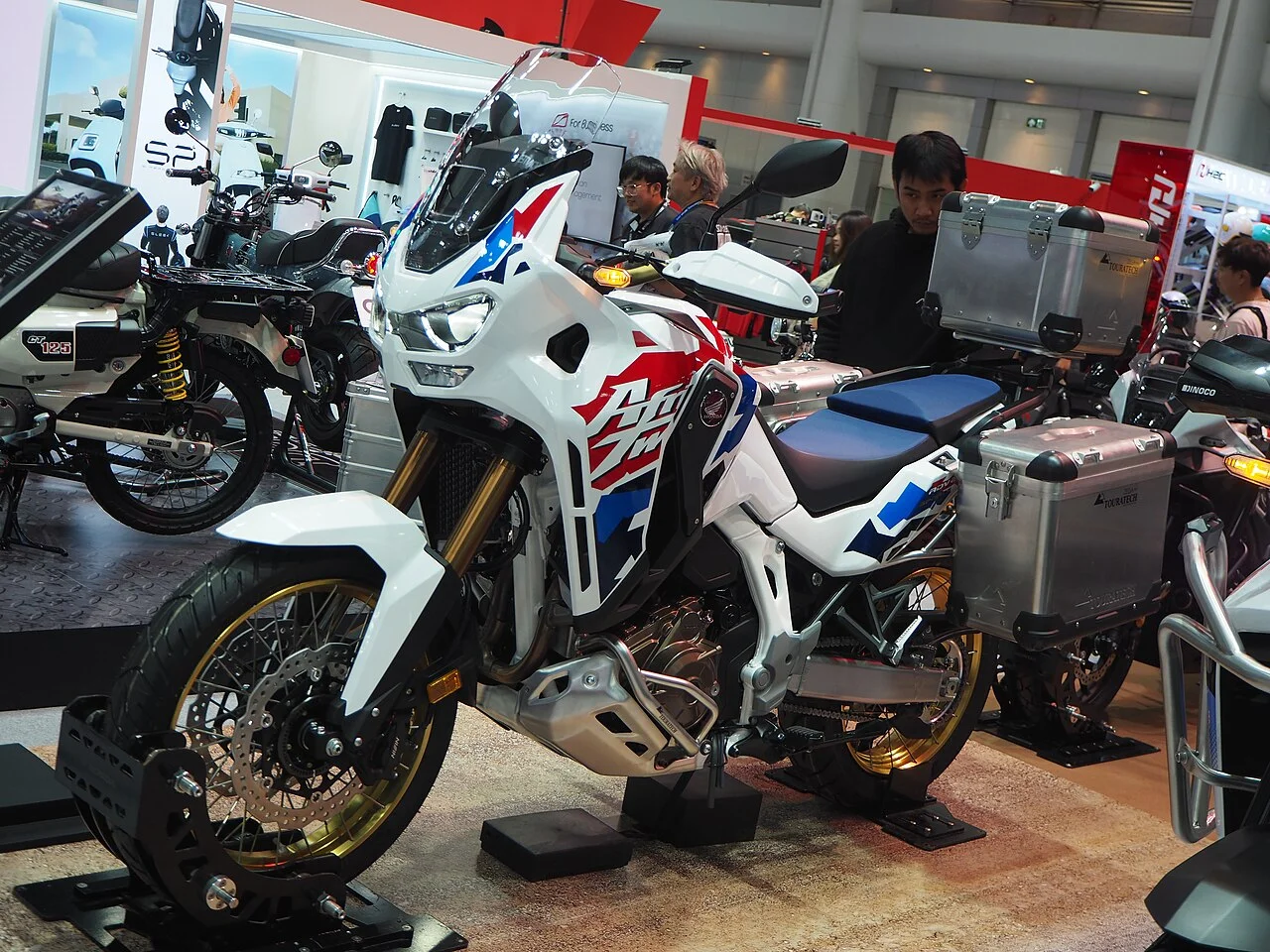 2025 Honda CRF1100L Africa Twin DCT
