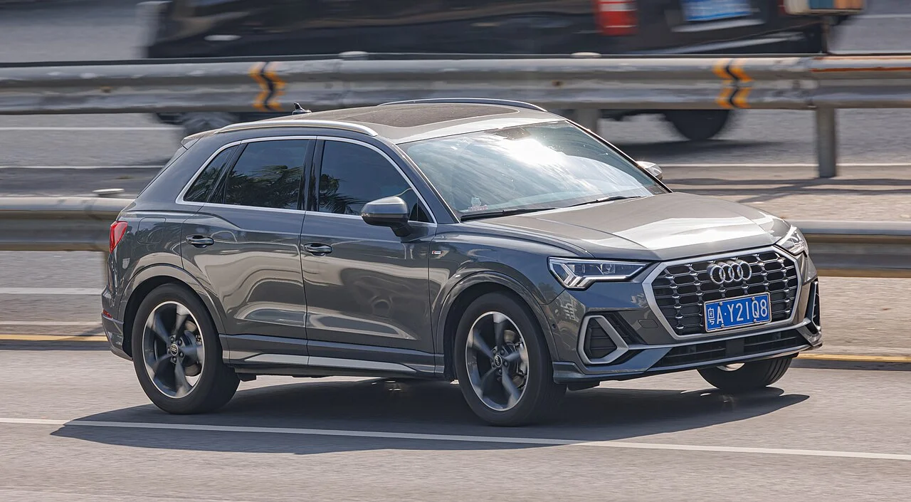 AUDI Q3 F3 China (12)