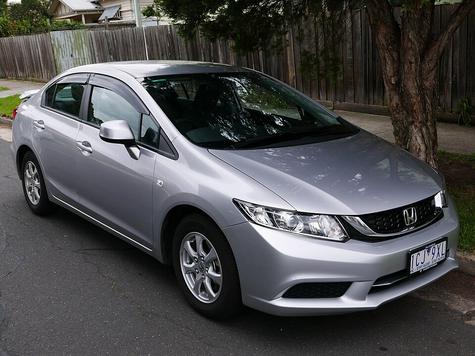 2014 Honda Civic VTi sedan