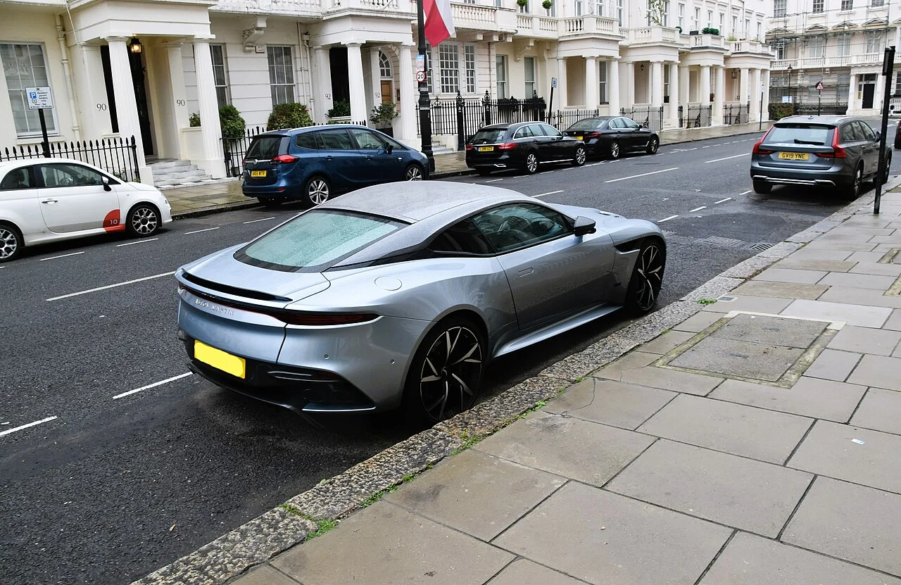 Aston Martin DBS Superleggera Coupé