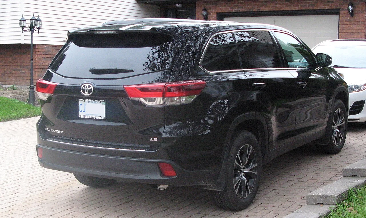 2019 Toyota Highlander LE, Rear Right, 09-15-2020
