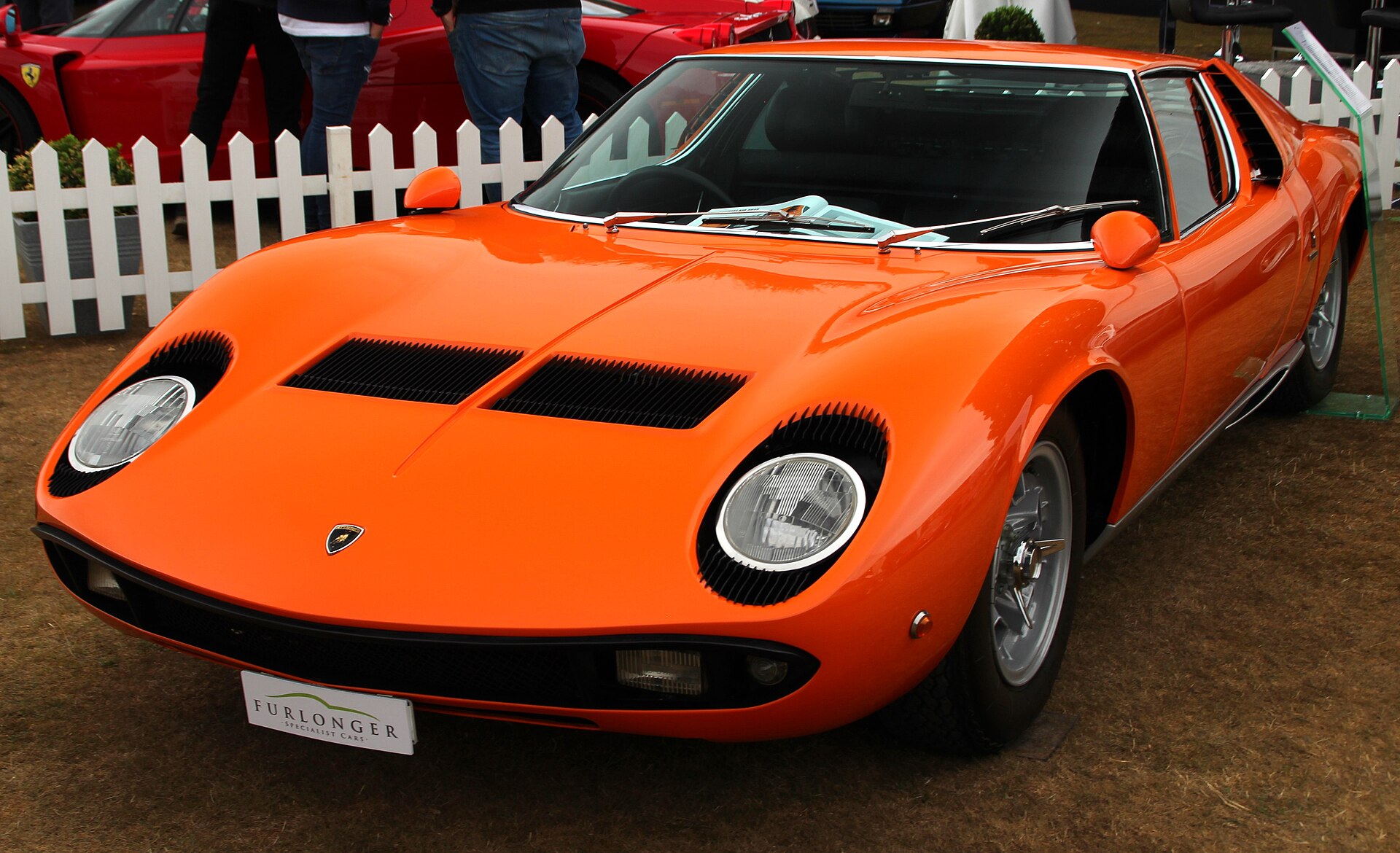 Orange Lamborghini Miura P400 S