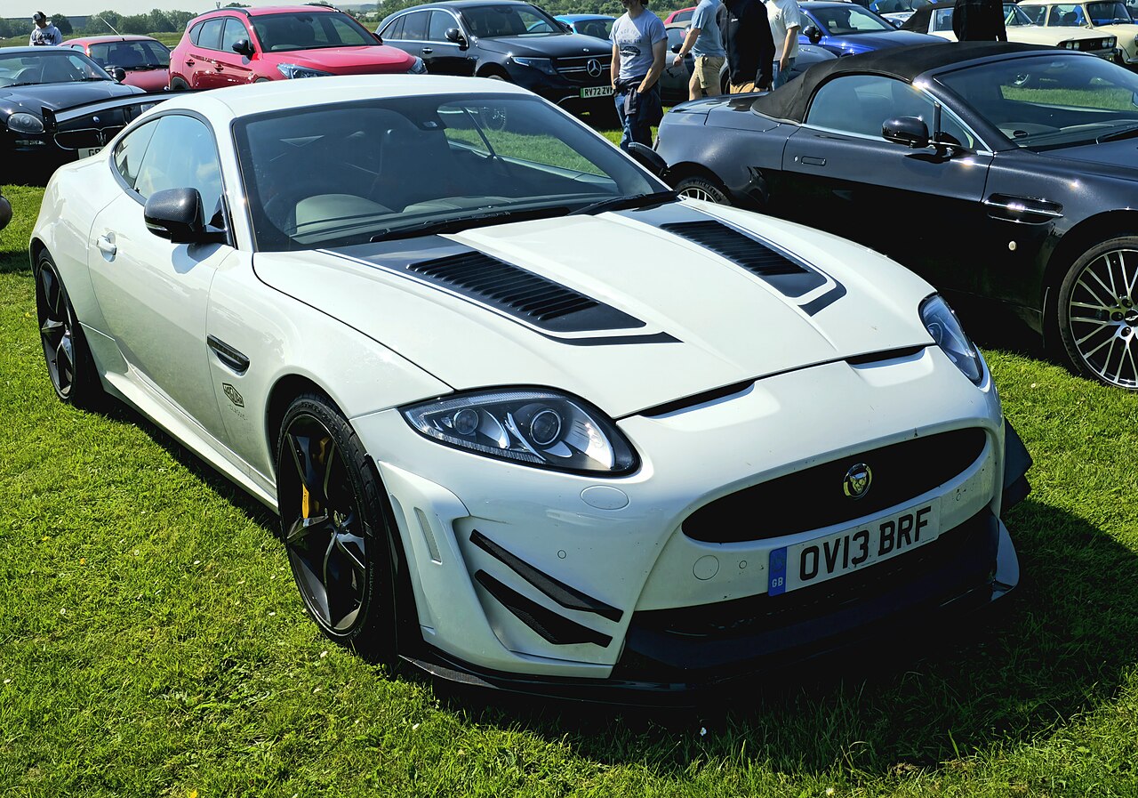 Jaguar XKR-S GT
