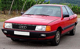 Audi 100 C3 saloon