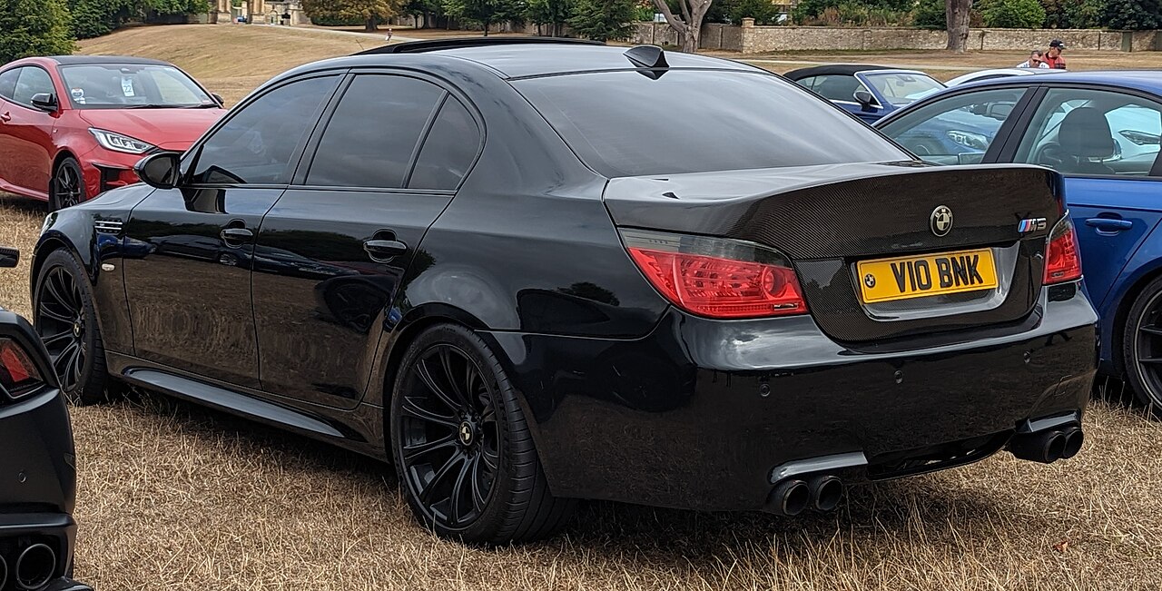 2005 BMW M5 E60 saloon
