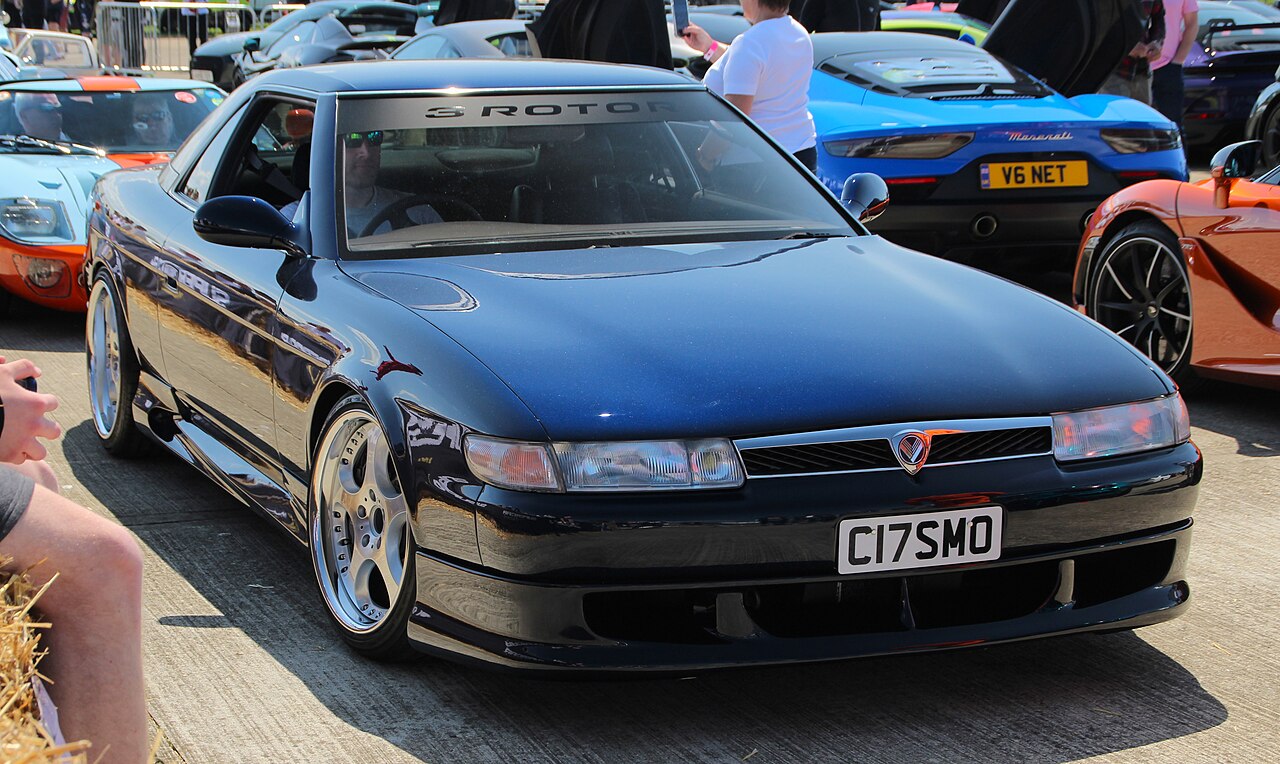 1991 Mazda Eunos Cosmo luxury coupe