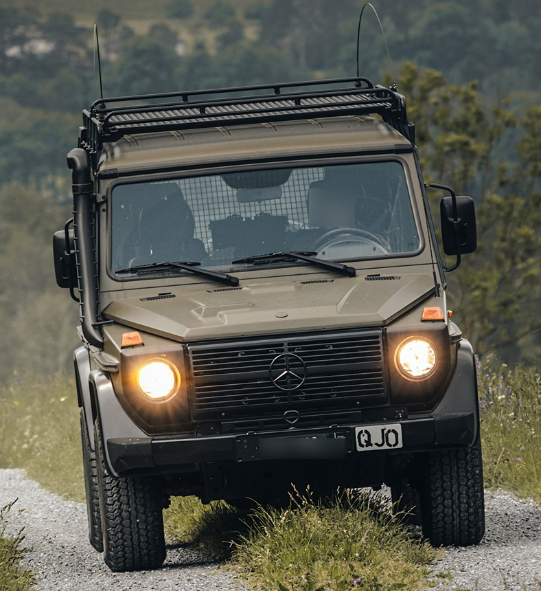 Mercedes-Benz G-Class W461 photograph