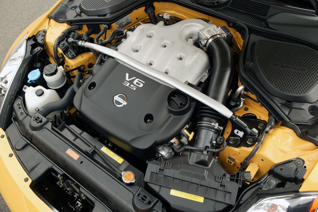 Nissan VQ35DE 3.5 V6 photograph