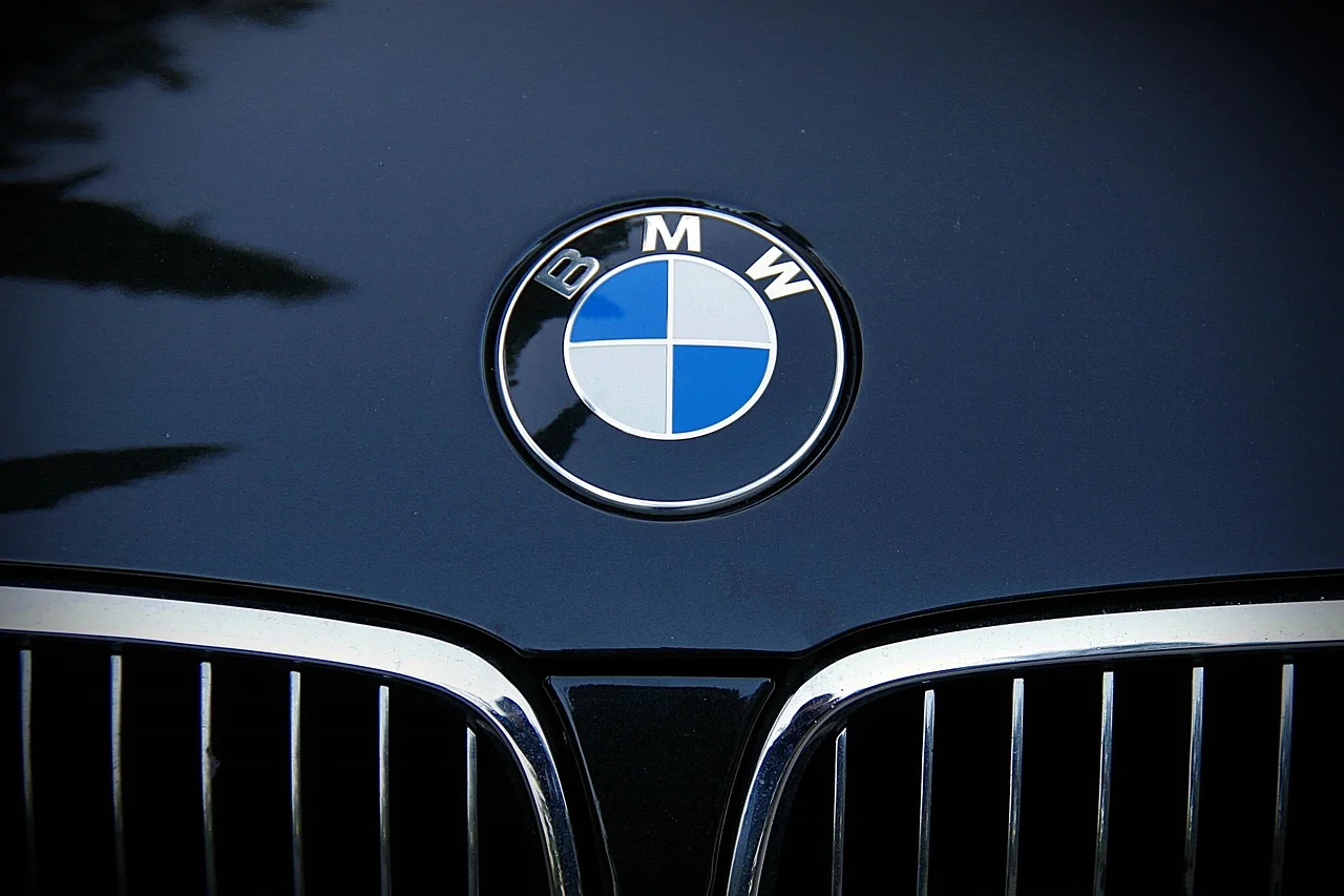 BMW roundel on a car grille
