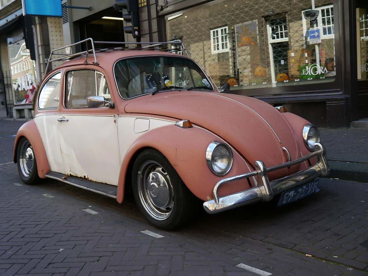 Volkswagen Beetle; illustrative car photograph for the Transformers films article