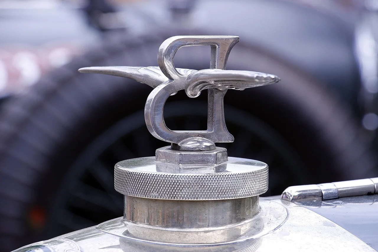 Bentley hood ornament